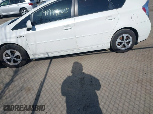 2012 Toyota Prius One with VIN JTDKN3DU9C5456689, listed as a IAAI auction lot 41999025 with 168,690 mi miles and . Bid and sale history available at DreamBid. Image 14.