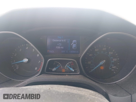 2013 Ford Focus SE with VIN 1FADP3F25DL209199, listed as a IAAI auction lot 42086573 with 136,999 mi miles. Bid and sale history available at carsss.com. Image 7.