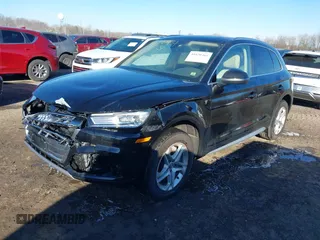 2019 Audi Q5 Premium with VIN WA1ANAFY7K2043454, listed as a IAAI auction lot 41620464 with 57,516 mi miles. Bid and sale history available at carsss.com. Image 17.