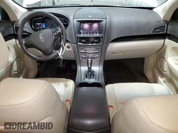 2016 Lincoln MKT EcoBoost z VIN 2LMHJ5AT8GBL01646, wystawiony jako Copart lot #85357264 z przebiegiem 77 066 mil mil oraz Szkoda całkowita • Salvage title. Historia ofert i sprzedaży dostępna na DreamBid. Obrazek 8.