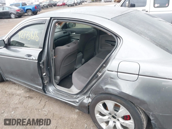 2008 Honda Accord EX with VIN JHMCP26788C000863, listed as a IAAI auction lot 42173616 with 188,904 mi miles and . Bid and sale history available at DreamBid. Image 6.