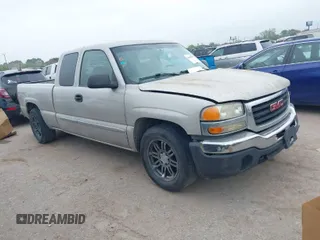 2006 GMC Sierra 1500 Work Truck z VIN 1GTEC19XX6Z249705, wystawiony jako IAAI lot #41869745 z przebiegiem 224 753 mil mil oraz . Historia ofert i sprzedaży dostępna na DreamBid. Obrazek 1.