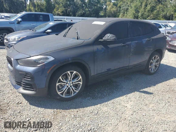 2021 BMW X2 sDrive28i with VIN WBXYH9C01M5T07944, listed as a Copart auction lot 73800944 with 0 mi miles and Salvage Title. Bid and sale history available at carsss.com. Image 1.