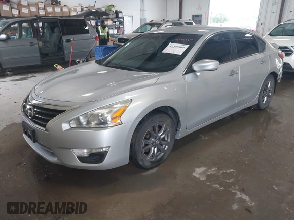 2015 Nissan Altima SV z VIN 1N4AL3AP2FC465479, wystawiony jako IAAI lot #42205569 z przebiegiem 109 258 mil mil oraz . Historia ofert i sprzedaży dostępna na DreamBid. Obrazek 18.