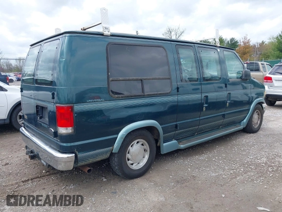 1999 Ford Econoline Cargo with VIN 1FDRE14W4XHC30466, listed as a IAAI auction lot 41935293 with 276,092 mi miles. Bid and sale history available at carsss.com. Image 4.