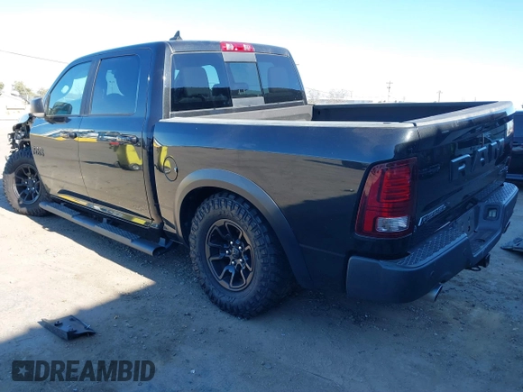 2017 Ram 1500 Rebel z VIN 1C6RR7YT5HS811773, wystawiony jako IAAI lot #41410030 z przebiegiem 96 418 mil mil oraz . Historia ofert i sprzedaży dostępna na DreamBid. Obrazek 3.