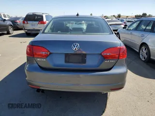 2011 Volkswagen Jetta SEL с VIN 3VWGX7AJXBM320093, выставлен на аукционе Copart как лот 72485144 с пробегом 102 800 миль миль и Списание • Salvage title. История ставок и продаж доступна на DreamBid. Изображение 6.