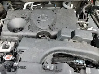 2022 Toyota RAV4 XLE Premium z VIN 2T3C1RFV7NW238240, wystawiony jako Copart lot #72053245 z przebiegiem 49 885 mil mil oraz Szkoda całkowita • Salvage title. Historia ofert i sprzedaży dostępna na DreamBid. Obrazek 16.