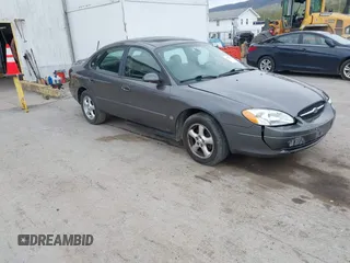 2003 Ford Taurus SES Standard with VIN 1FAFP55S63G176291, listed as a IAAI auction lot 42079514 with 173,623 mi miles. Bid and sale history available at carsss.com. Image 1.
