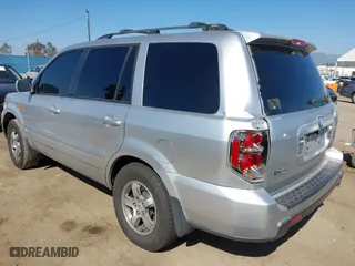 2007 Honda Pilot EX-L with VIN 5FNYF28617B036992, listed as a IAAI auction lot 41861449 with 159,439 mi miles. Bid and sale history available at carsss.com. Image 3.