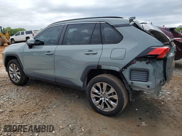2021 Toyota RAV4 XLE Premium with VIN 2T3C1RFV5MW122775, listed as a Copart auction lot 53689075 with 69,358 mi miles and Salvage title. Bid and sale history available at DreamBid. Image 2.