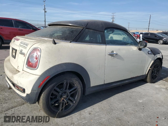 2013 MINI Coupe S z VIN WMWSX3C55DT772606, wystawiony jako Copart lot #43653845 z przebiegiem 39 474 mil mil oraz Czysty tytuł • Clean title. Historia ofert i sprzedaży dostępna na DreamBid. Obrazek 3.
