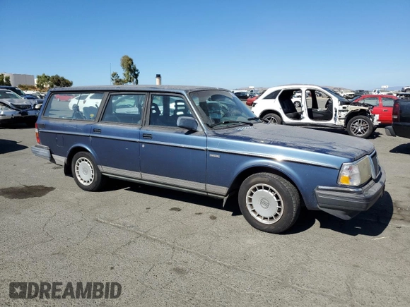 1993 Volvo 240 with VIN YV1AW8311P1955233, listed as a Copart auction lot 76514004 with 216,723 mi miles and Salvage title. Bid and sale history available at DreamBid. Image 4.