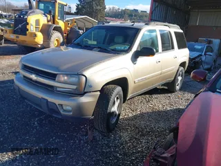 2004 Chevrolet TrailBlazer EXT LT with VIN 1GNET16P146155237, listed as a IAAI auction lot 40819400 with 1 mi miles. Bid and sale history available at carsss.com. Image 17.