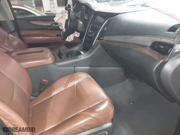 2019 Cadillac Escalade Luxury with VIN 1GYS4BKJXKR206806, listed as a IAAI auction lot 41571123 with 90,278 mi miles. Bid and sale history available at carsss.com. Image 5.