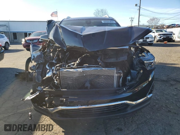 2021 GMC Terrain SLT with VIN 3GKALVEV8ML326669, listed as a Copart auction lot 82095864 with 41,943 mi miles and Salvage Title. Bid and sale history available at DreamBid. Image 5.