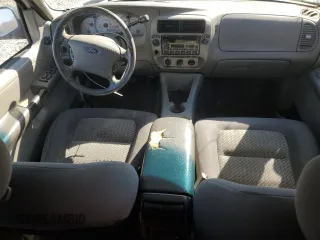 2003 Ford Explorer Sport Trac XLS z VIN 1FMZU77E73UC31976, wystawiony jako Copart lot #47965245 z przebiegiem 247 237 mil mil oraz Szkody całkowita. Historia ofert i sprzedaży dostępna na DreamBid. Obrazek 8.