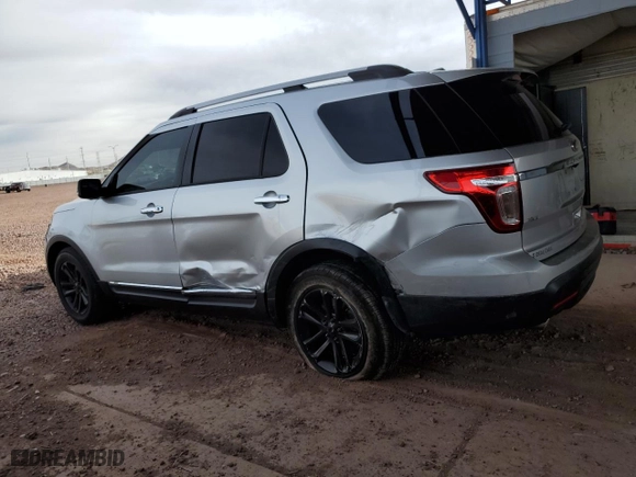 2015 Ford Explorer XLT with VIN 1FM5K7D82FGA55439, listed as a Copart auction lot 49189155 with 114,868 mi miles and Salvage Title. Bid and sale history available at carsss.com. Image 2.