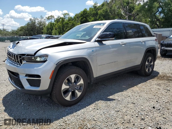 2024 Jeep Grand Cherokee with VIN 1C4RJYB60RC171086, listed as a Copart auction lot 62370595 with 34,335 mi miles and Clean title. Bid and sale history available at DreamBid. Image 1.