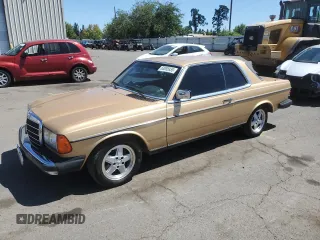 1983 Mercedes-Benz 300 с VIN WDBAB53A2DB002731, выставлен на аукционе Copart как лот 63855935 с пробегом 263 251 миль миль и Чистый • Clean title. История ставок и продаж доступна на DreamBid. Изображение 1.