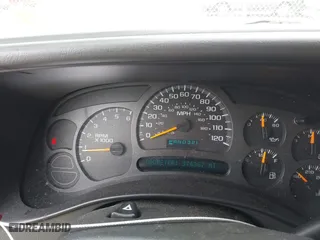 2004 Chevrolet Tahoe LT with VIN 1GNEC13Z04J262265, listed as a IAAI auction lot 42049698 with 376,367 mi miles. Bid and sale history available at carsss.com. Image 7.