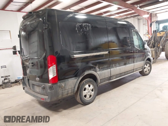 2018 Ford Transit with VIN 1FTYR2CM6JKB37694, listed as a IAAI auction lot 41830500 with 43,320 mi miles. Bid and sale history available at carsss.com. Image 4.