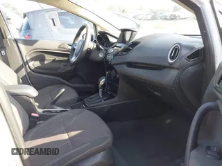 2019 Ford Fiesta SE with VIN 3FADP4BJXKM134062, listed as a IAAI auction lot 41179557 with 81,213 mi miles. Bid and sale history available at carsss.com. Image 5.