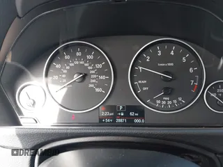 2014 BMW 3 Series 320i with VIN WBA3B1C50EK132169, listed as a IAAI auction lot 41570678 with 28,871 mi miles. Bid and sale history available at carsss.com. Image 7.