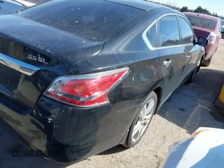 2015 Nissan Altima SL z VIN 1N4BL3AP8FC419739, wystawiony jako IAAI lot #41658277 z przebiegiem 184 627 mil mil oraz . Historia ofert i sprzedaży dostępna na DreamBid. Obrazek 13.