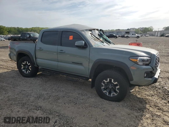 2023 Toyota Tacoma SR z VIN 3TMCZ5ANXPM622882, wystawiony jako Copart lot #53085845 z przebiegiem 11 207 mil mil oraz Szkoda całkowita • Salvage title. Historia ofert i sprzedaży dostępna na DreamBid. Obrazek 4.