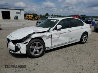 2015 BMW 3 Series 328i xDrive z VIN WBA3B5G56FNS19222, wystawiony jako Copart lot #54548145 z przebiegiem 95 087 mil mil oraz Szkoda całkowita • Salvage title. Historia ofert i sprzedaży dostępna na DreamBid. Obrazek 1.
