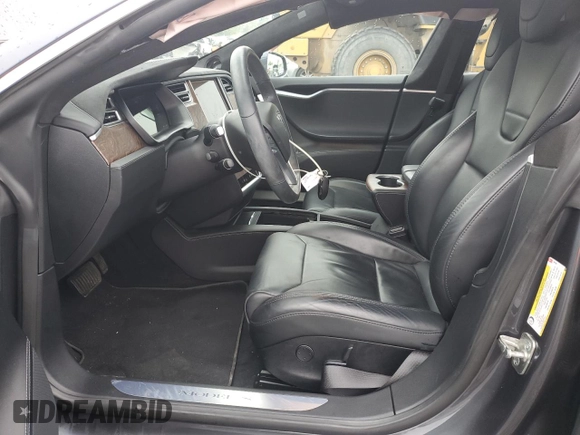 2017 Tesla Model S 100D with VIN 5YJSA1E25HF192230, listed as a Copart auction lot 55298065 with 64,536 mi miles and Salvage Title. Bid and sale history available at DreamBid. Image 7.