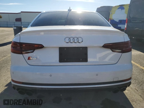 2018 Audi S4 Premium Plus z VIN WAUB4AF43JA115973, wystawiony jako Copart lot #86988524 z przebiegiem 60 931 mil mil oraz Szkoda całkowita • Salvage title. Historia ofert i sprzedaży dostępna na DreamBid. Obrazek 6.