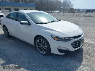 2022 Chevrolet Malibu LT with VIN 1G1ZD5ST8NF136129, listed as a IAAI auction lot 41650631 with NaN miles. Bid and sale history available at carsss.com. Image 1.