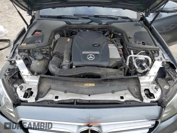 2017 Mercedes-Benz E 300 Luxury with VIN WDDZF4KBXHA063551, listed as a Copart auction lot 84860314 with 134,067 mi miles and Salvage title. Bid and sale history available at DreamBid. Image 13.