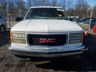 1998 GMC Sierra 1500 with VIN 2GTEK19M6W1546973, listed as a Copart auction lot 44362325 with 237,334 mi miles and Salvage Title. Bid and sale history available at DreamBid. Image 5.