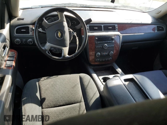 2013 Chevrolet Avalanche LS with VIN 3GNTKEE73DG370698, listed as a Copart auction lot 54191395 with 124,046 mi miles and Salvage title. Bid and sale history available at DreamBid. Image 8.