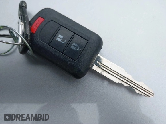 2020 Mitsubishi Outlander ES z VIN JA4AZ3A32LZ026792, wystawiony jako IAAI lot #41907596 z przebiegiem 145 638 mil mil oraz . Historia ofert i sprzedaży dostępna na DreamBid. Obrazek 11.