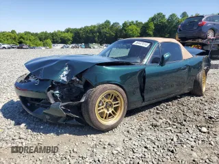 2001 Mazda MX-5 Miata with VIN JM1NB353410203639, listed as a Copart auction lot 56447414 with 131,520 mi miles and Salvage Title. Bid and sale history available at DreamBid. Image 1.