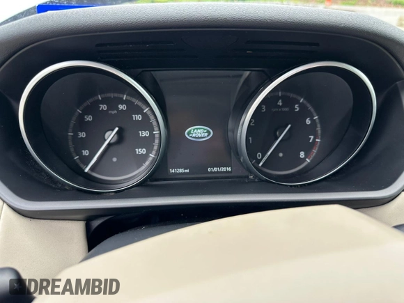 2017 Land Rover Discovery SE z VIN SALRGBBVXHA045789, wystawiony jako Copart lot #61727255 z przebiegiem 141 285 mil mil oraz Czysty tytuł • Clean title. Historia ofert i sprzedaży dostępna na DreamBid. Obrazek 8.