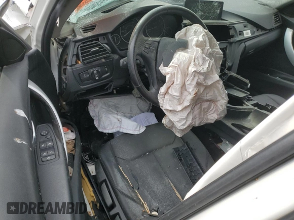 2012 BMW 3 Series 328i с VIN WBA3C1C51CF433150, выставлен на аукционе Copart как лот 52412865 с пробегом Не указан миль и Списание • Salvage title. История ставок и продаж доступна на DreamBid. Изображение 8.