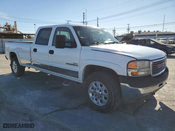2002 GMC Sierra 2500HD SLE with VIN 1GTHK23162F244037, listed as a Copart auction lot 85600664 with 171,316 mi miles and Clean Title. Bid and sale history available at carsss.com. Image 4.