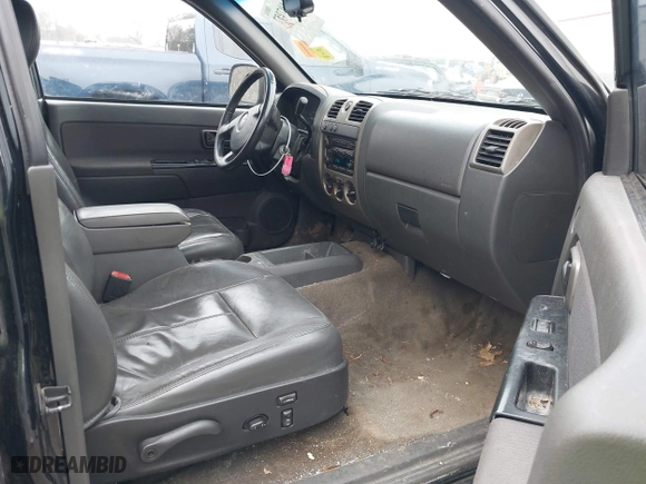 2005 Chevrolet Colorado 1SF LS Z71 with VIN 1GCDT136258273240, listed as a IAAI auction lot 41107257 with 251,788 mi miles. Bid and sale history available at carsss.com. Image 5.