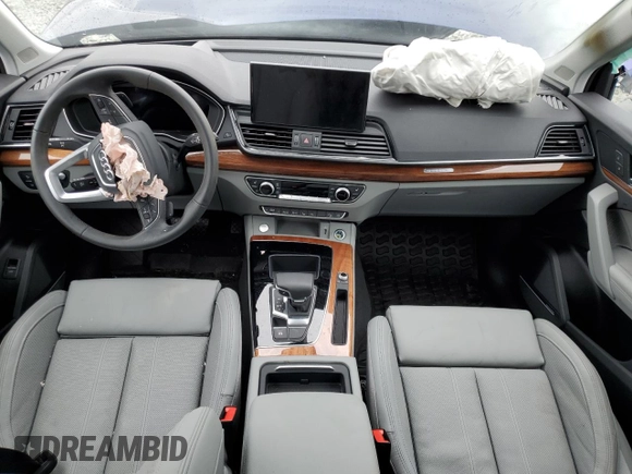 2022 Audi Q5 S line Prestige with VIN WA1FAAFY3N2110783, listed as a Copart auction lot 39282883 with Not Provided miles and . Bid and sale history available at DreamBid. Image 8.