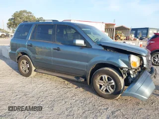 2005 Honda Pilot EX-L z VIN 5FNYF18535B036975, wystawiony jako IAAI lot #42168617 z przebiegiem 228 893 mil mil oraz . Historia ofert i sprzedaży dostępna na DreamBid. Obrazek 1.