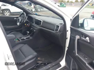 2020 Kia Sportage S with VIN KNDP6CAC0L7833915, listed as a IAAI auction lot 41940692 with 55,005 mi miles. Bid and sale history available at carsss.com. Image 5.