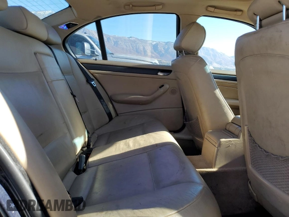 2005 BMW 3 Series 330xi with VIN WBAEW53475PN37055, listed as a Copart auction lot 80079454 with 178,136 mi miles and Salvage Title. Bid and sale history available at DreamBid. Image 10.