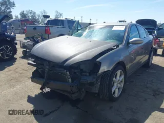 2004 Nissan Altima S with VIN 1N4AL11D94C123437, listed as a IAAI auction lot 41878048 with 1 mi miles. Bid and sale history available at carsss.com. Image 2.