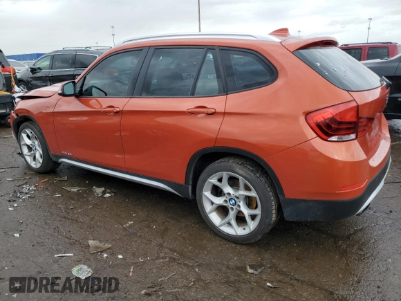 2013 BMW X1 xDrive28i with VIN WBAVL1C59DVR85902, listed as a Copart auction lot 47972795 with 85,364 mi miles and Salvage Title. Bid and sale history available at carsss.com. Image 2.