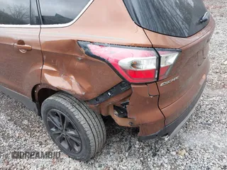 2017 Ford Escape SE with VIN 1FMCU9G96HUC12475, listed as a IAAI auction lot 41741342 with 102,823 mi miles. Bid and sale history available at carsss.com. Image 19.